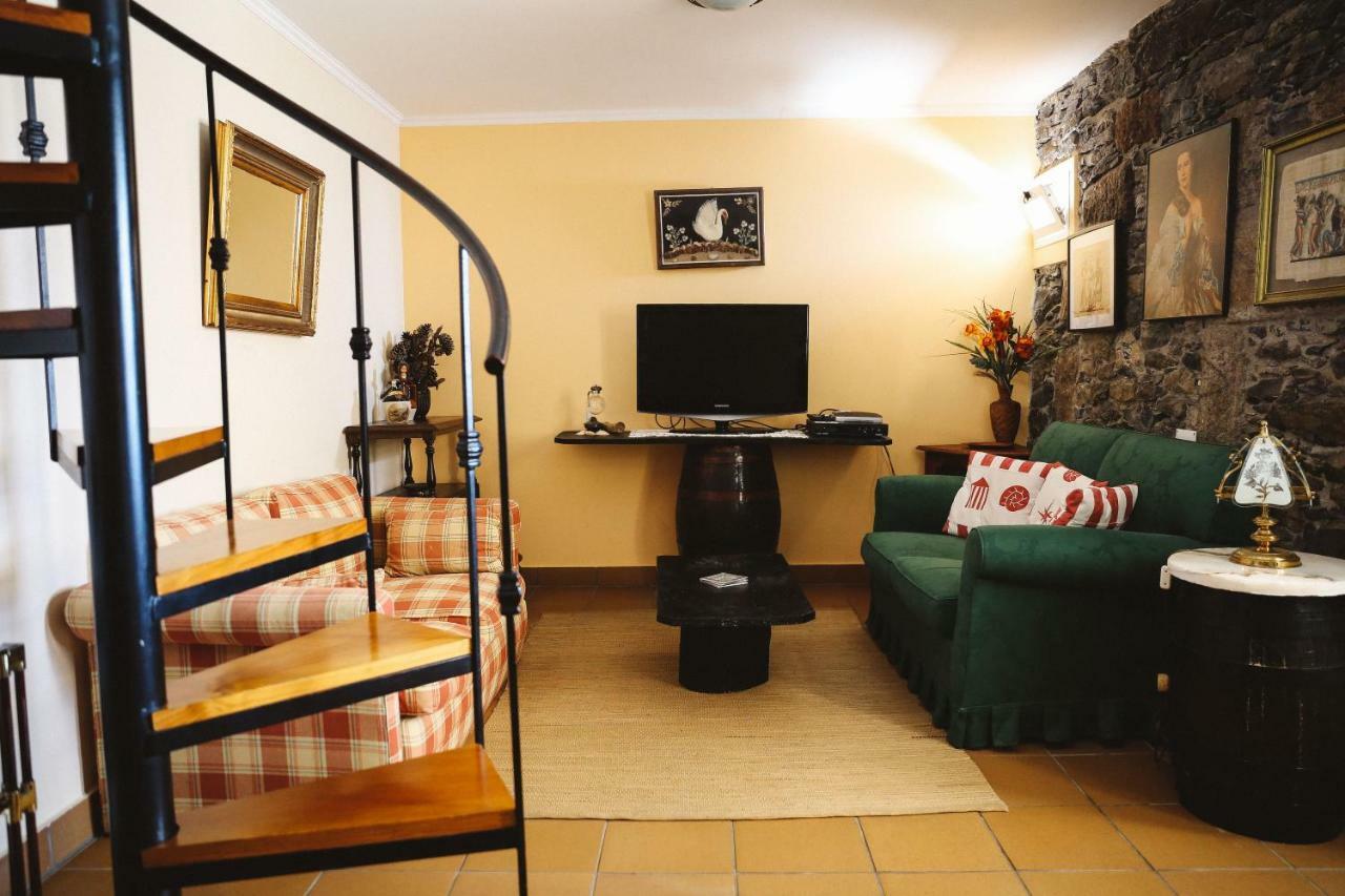 Raposeira Chloe T2 Villa Fajã da Ovelha Dış mekan fotoğraf